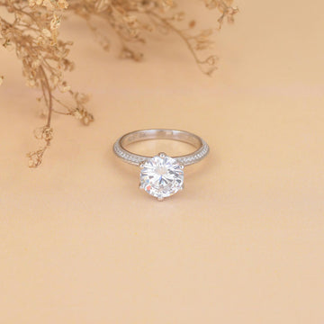 Here’s What You Need To Know Before Buying Lab-Grown Diamonds