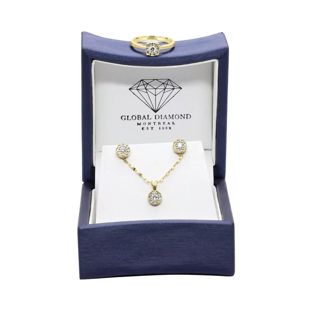 Ensemble pendentif, boucles d'oreilles et bague en diamant halo 0,82 (ct) en or 14 carats