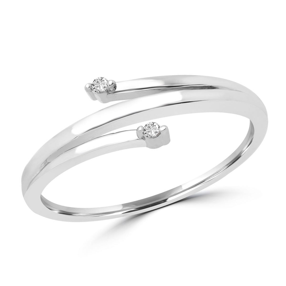 Gorgeous white gold promise ring with round diamond