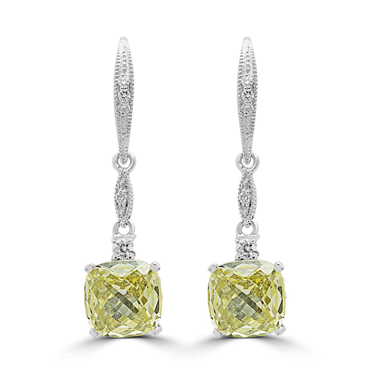 Boucles d'oreilles diamants et oxyde de zirconium taille coussin 0,16 (ctw) en or blanc 14 carats
