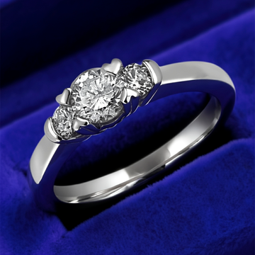 Bague de fiançailles scintillante 0,68 (ctw) en or blanc 14 carats