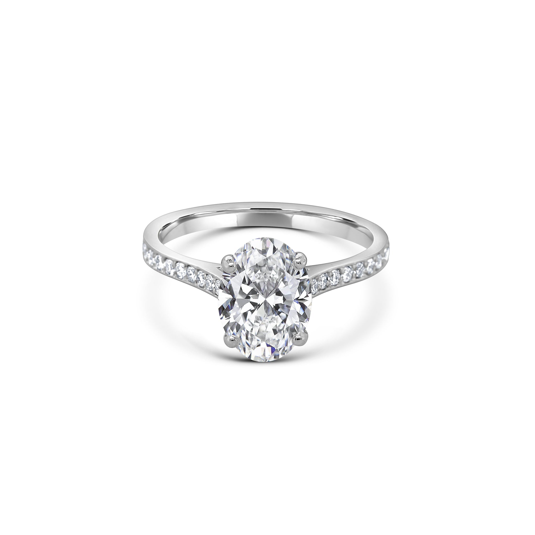 Bague solitaire ovale en diamant de laboratoire 2,26 (ct) VS1 E en or 14 carats 