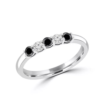 Charming black & white semi-eternity ring 0.45 (ctw) in 14k gold