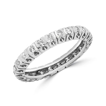 Eternity diamond ring 0.60 (ctw) in 14k white gold