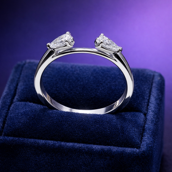 Sophisticate matching Pear shape lab grown diamond wedding ring 0.36 (ctw)