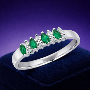 Marquise emerald & diamond ring 0.08 (ctw) 10k gold