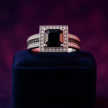 4.53 Carat (ctw) Princess Cut Black & White Diamond Halo Ring in 10k Gold