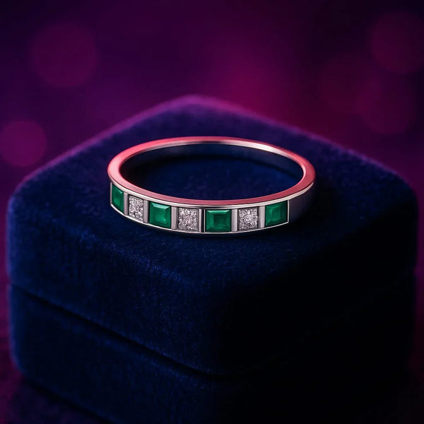 Emerald & diamond wedding band 0.64 (ctw) in 10k white gold