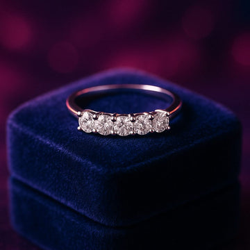 5 diamants 0,23 carat semi-éternité en or blanc 14 carats