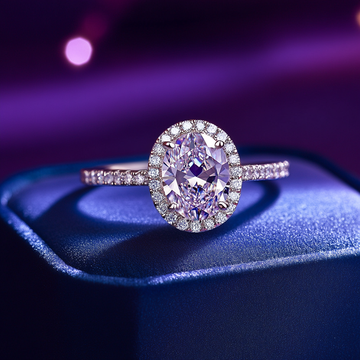 Oval cut lab-grown diamond halo ring 1.10 (ctw) 14k gold