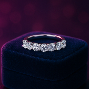 Elegant semi-eternity ring 1.75 (ctw) in 14 gold