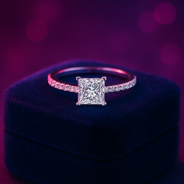 Bague solitaire en diamant de laboratoire taille princesse 1,36 (ctw) en or 14 carats